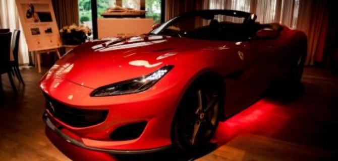Авилон представил Ferrari Portofino в Москве