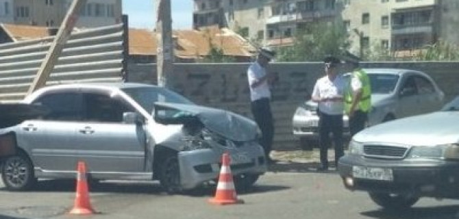 Мать с сыном пострадали в ДТП в Астрахани