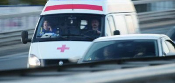 В ДТП в Тюмени иномарка сбила велосипедистку