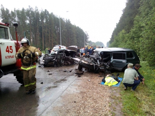 В ДТП в Марий Эл погибли три человека и пострадал 8-месячный ребенок (3)