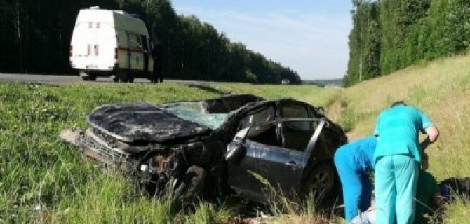 В ДТП под Тулой погиб человек и пострадали двое детей