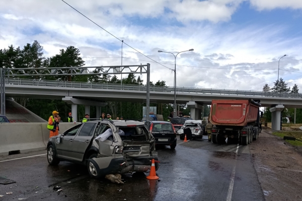 Три человека пострадали в Приозерском районе Ленобласти