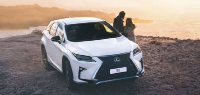 В новый сезон – на чистом Lexus!