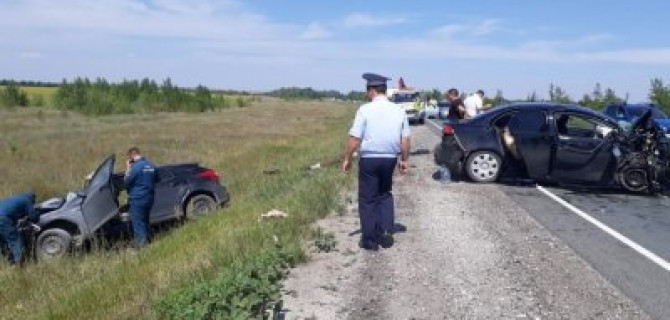 Четыре человека погибли в ДТП в Оренбургской области