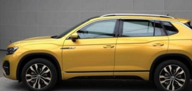 Новый кроссовер Volkswagen Tayron рассекретили в Сети