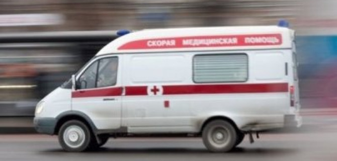 Водитель легковушки пострадал в ДТП с грузовиком в Москве