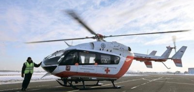 Вертолет эвакуировал двух детей, пострадавших в ДТП в Новой Москве