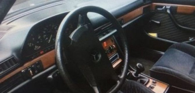 Старый Mercedes-Benz Михаила Боярского выставлен на продажу в Сети