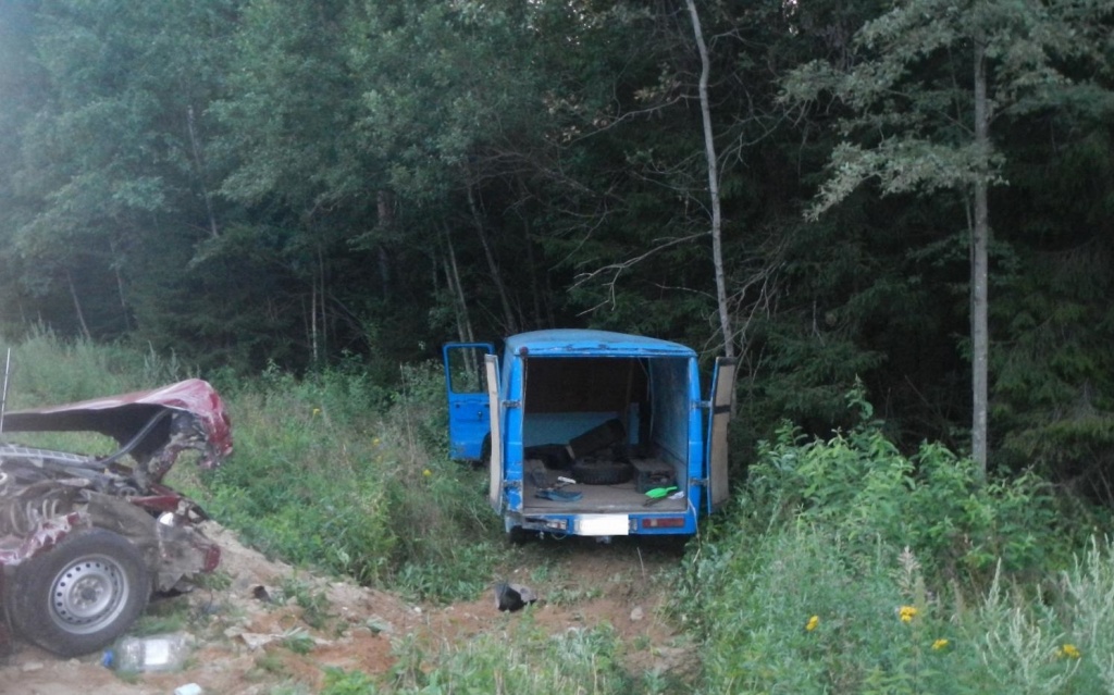 В ДТП под Костромой пострадали три человека (2)
