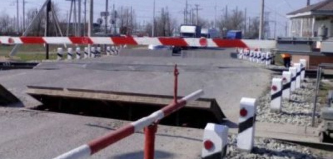 Поезд насмерть сбил мотоциклиста в Борзинском районе