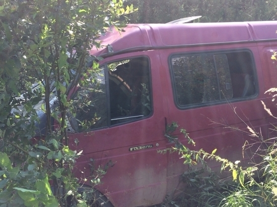 Четыре человека пострадали в ДТП под Тверью