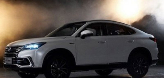 Changan CS85 против BMW X4: новое китайское кросс-купе представлено официально