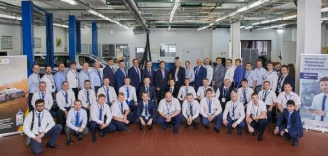 Специалист «АВИЛОН Hyundai» признан лучшим сервисным консультантом в России.