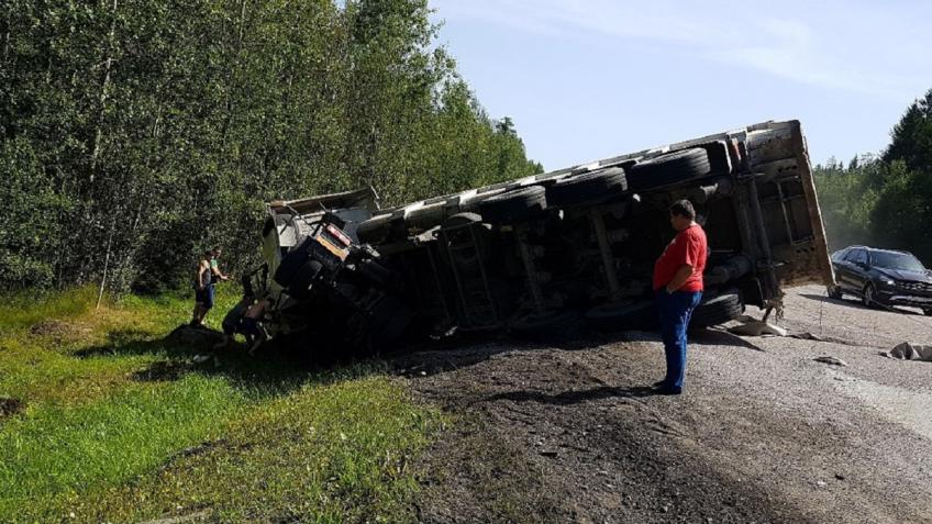В ДТП с большегрузом на «Скандинавии» погиб человек (1)