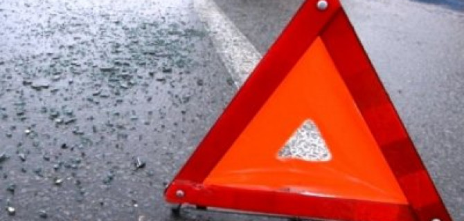 В Ершове водитель сбил подростка на мотоцикле и скрылся