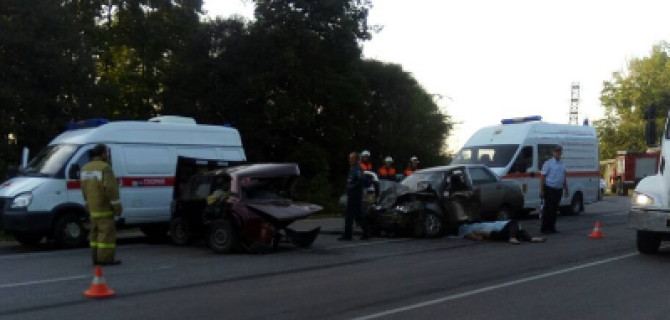 Под Липецком два человека погибли в ДТП