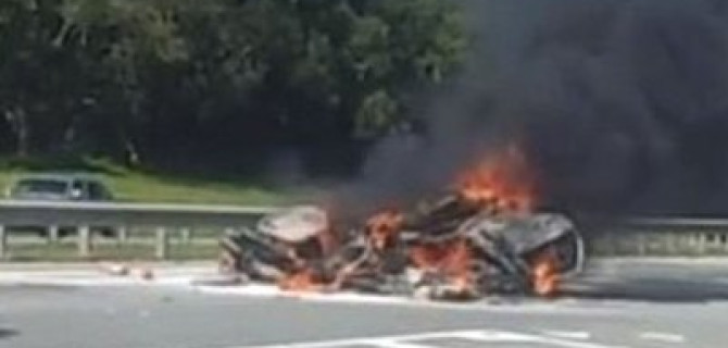 Водитель сгорел в иномарке после ДТП в Смоленской области