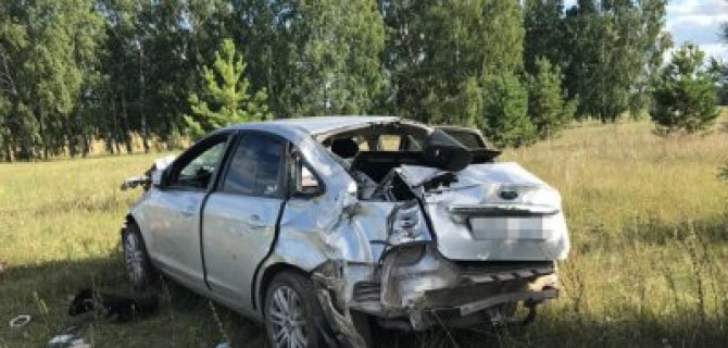 В Башкирии погибла пассажирка опрокинувшейся иномарки