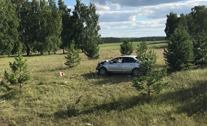 В Башкирии погибла пассажирка опрокинувшейся иномарки (2)