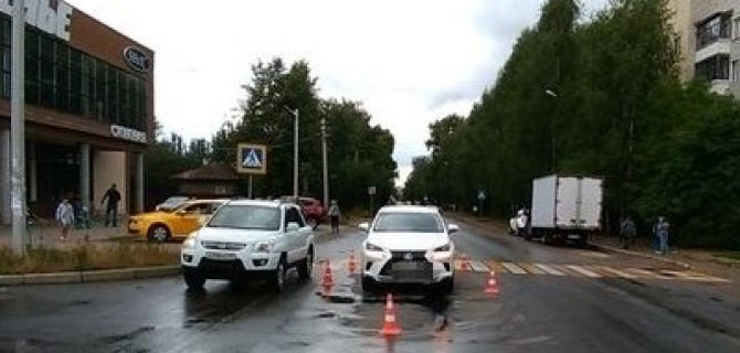 «Лексус» сбил ребенка в Тверской области
