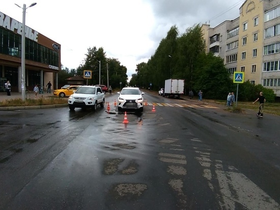 «Лексус» сбил ребенка в Тверской области