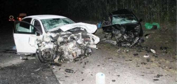 Три человека пострадали в лобовом ДТП на трассе «Кола»