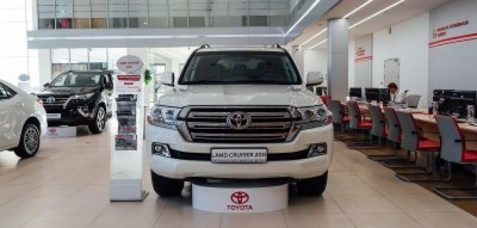 Повелитель бездорожья! Специальное предложение на Toyota Land Cruiser 200