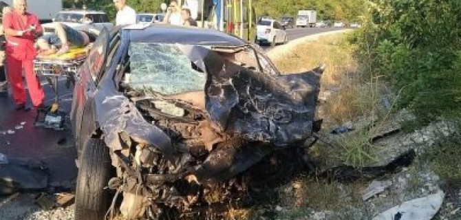 22-летний водитель иномарки погиб в ДТП под Геленджиком