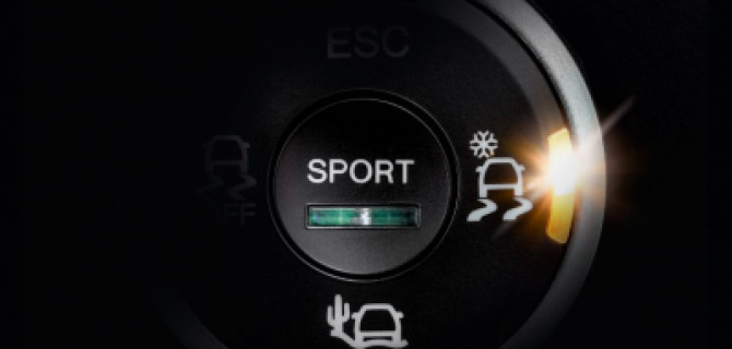 "АвтоВАЗ" в тизере новой Lada XRAY Cross рассказал о доступных режимах