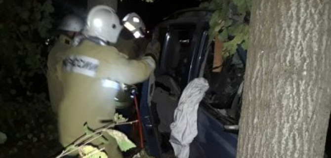 Под Калугой в ДТП с грузовиком погибли три человека