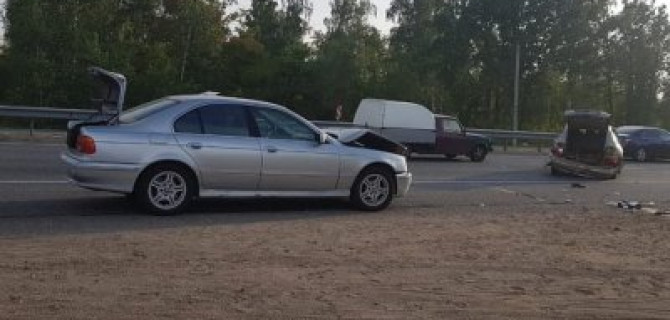 В Самарской области один водитель насмерть сбил другого на обочине