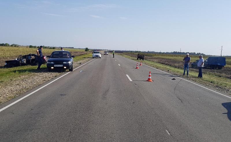 В Адыгее в ДТП с «Газелью» погиб человек (1)