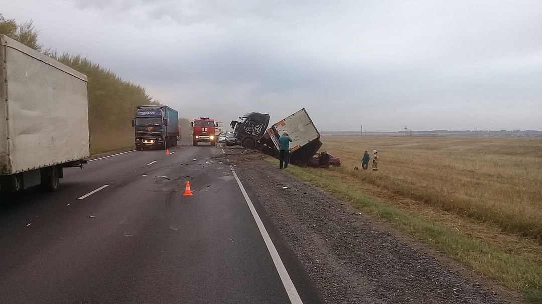 Двое взрослых и двое детей погибли в ДТП в Башкирии (2)