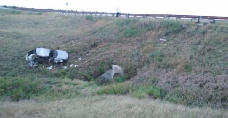 7-летняя девочка погибла в опрокинувшейся иномарке под Волгоградом