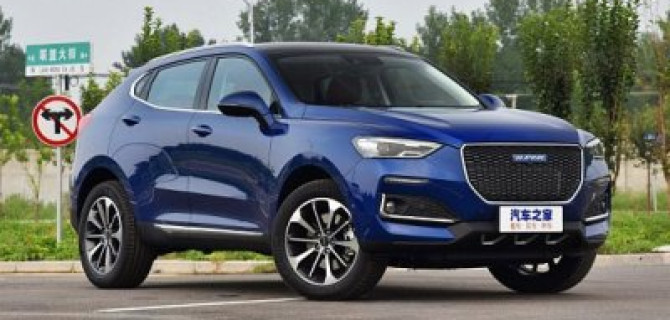 Стала известна цена нового кроссовера Haval F5