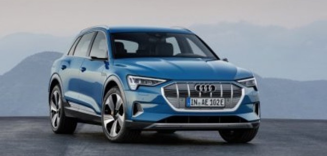 Будущее Audi уже наступило: мировая премьера Audi e-tron 