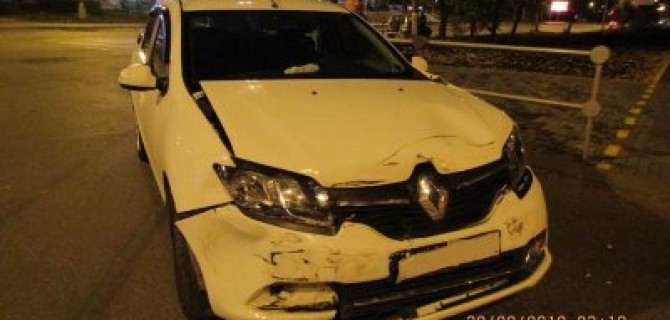 Три молодых человека пострадали в ДТП в Ижевске