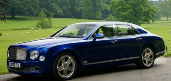 В России растёт спрос на автомобильный секонд-хэнд класса Luxury