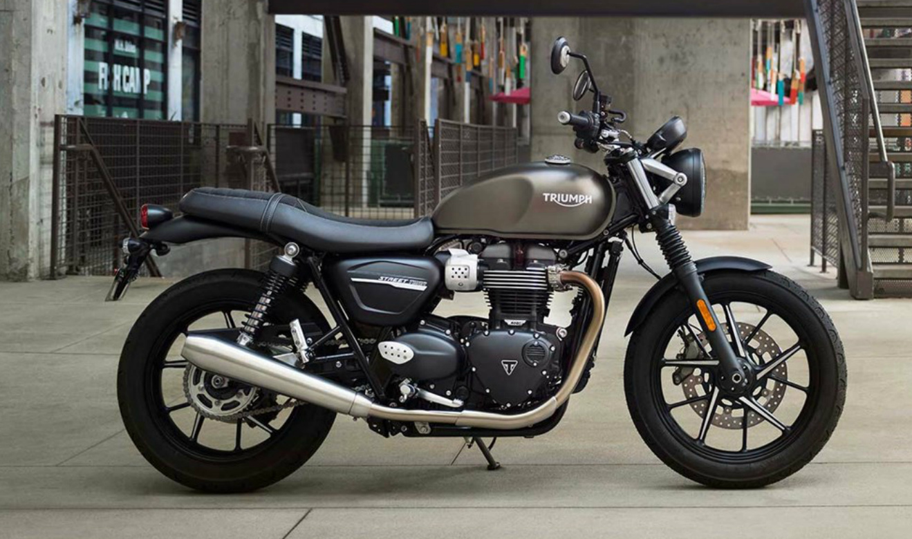 Обновлён бюджетный родстер Triumph Street Twin триумф 1