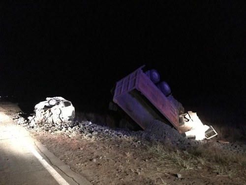 Водитель иномарки погиб в ДТП с грузовиком в Оренбургской области (2)