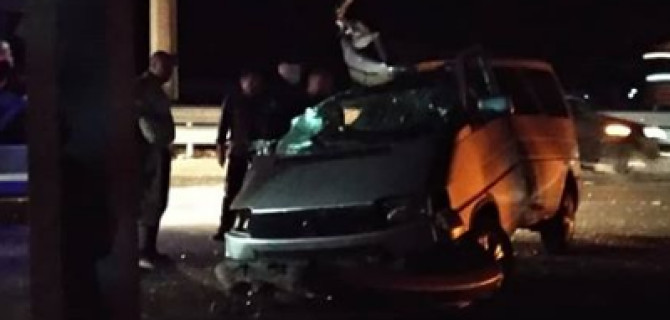 Два человека погибли в ДТП с микроавтобусом под Симферополем