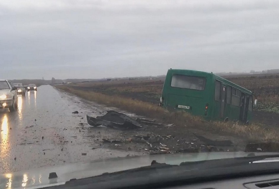 В ДТП с автобусов в Свердловской области погибли два человека (1)