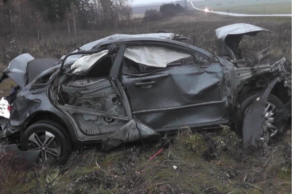 Водитель и пассажир иномарки погибли в ДТП в Башкирии