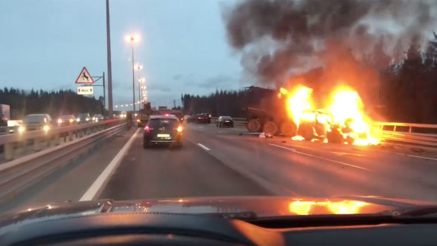 Семь человек погибли в ДТП на ЗСД в Петербурге (1)