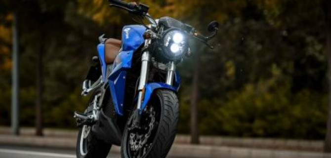 В Китае испытываются аккумуляторы, способные заряжаться за 15 минут