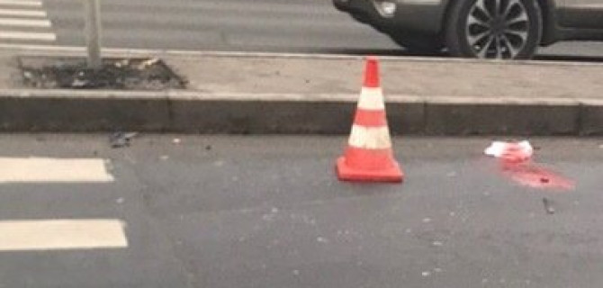 В Петербурге Nissan сбил пешехода и скрылся
