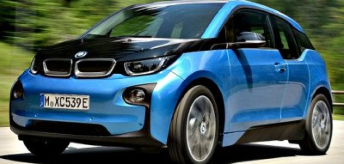 Стали известны российские цены на электромобили BMW i3 и i3s
