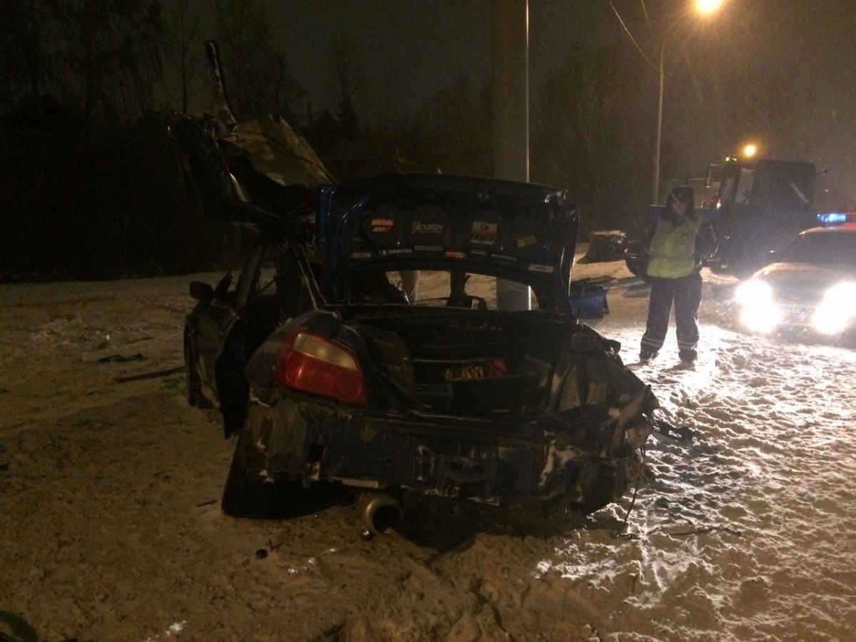 Два человека погибли в ДТП в Новосибирске