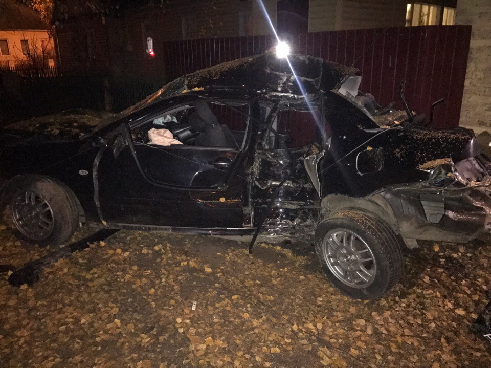 Два человек погибли в ДТП в Брянске (3)