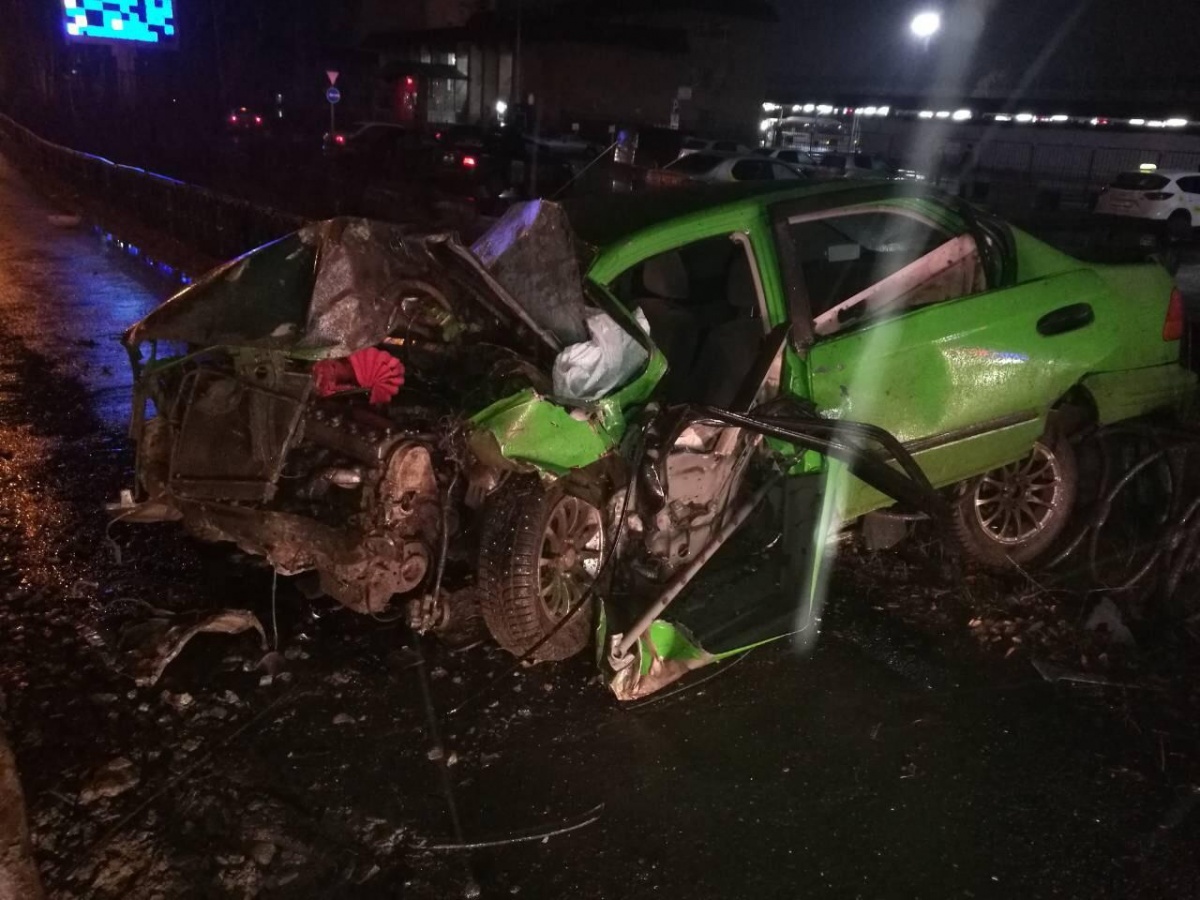 Девушка погибла в ДТП с грузовиком в Тюмени (1)